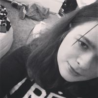 YouNow profile picture for @Holes