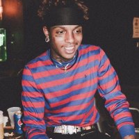 YouNow profile picture for @Plotting