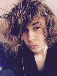 YouNow profile picture for @Mb